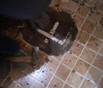 景谷卫生间漏水维修公司为您分享下卫生间渗水如何处理及注意事项